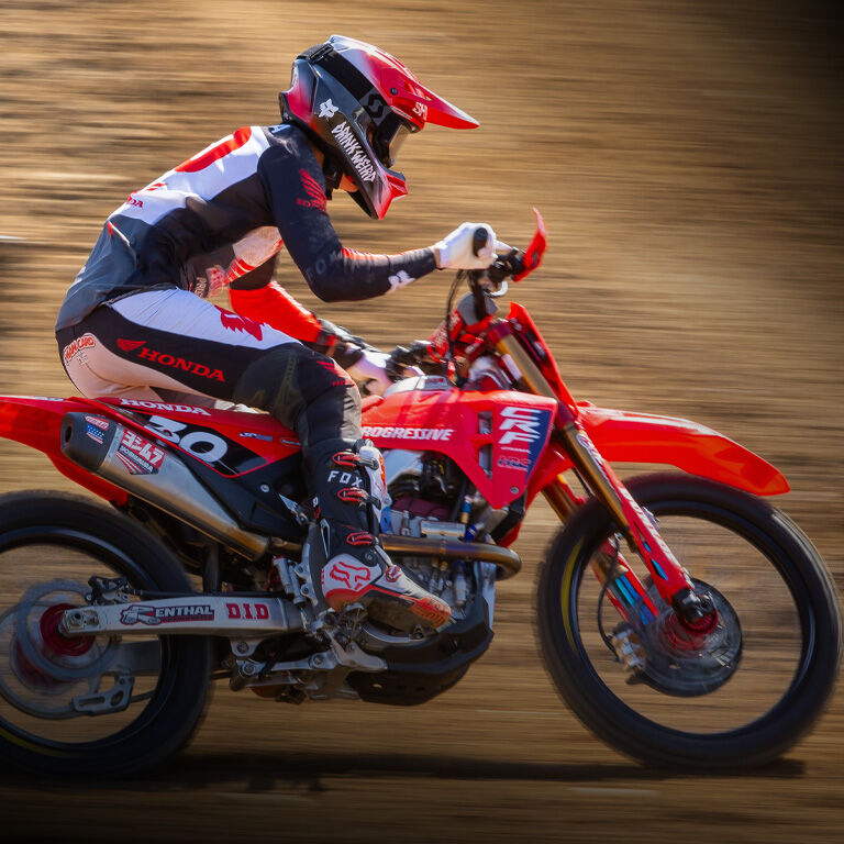 Fox Racing® Österreich - Official Site - MX, MTB & Sportkleidung